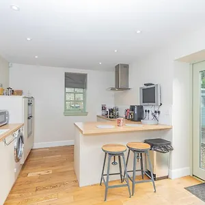 The Gate House - 3 Bed & Parking Edinburgh